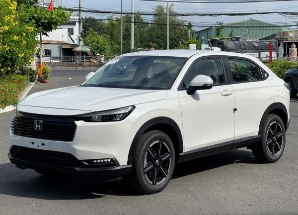 Ra mắt chưa đầy một tháng, Honda HR-V 2025 đã giảm giá tại đại lý