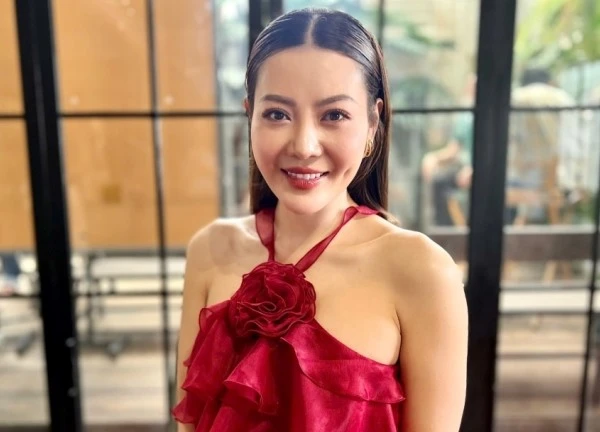 Thanh Hương 'Quỳnh búp bê' yêu nồng nhiệt sau đổ vỡ, tránh gặp mặt chồng cũ