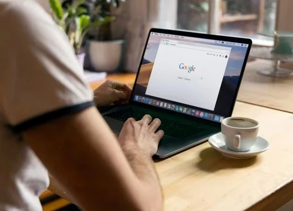 Yahoo ngỏ lời muốn mua lại trình duyệt Chrome từ Google