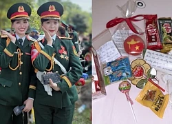 Các chiến sĩ tham gia diễu binh, diễu hành 30/4 bắt đầu "xả ảnh" lên MXH: Thanh xuân rực rỡ quá