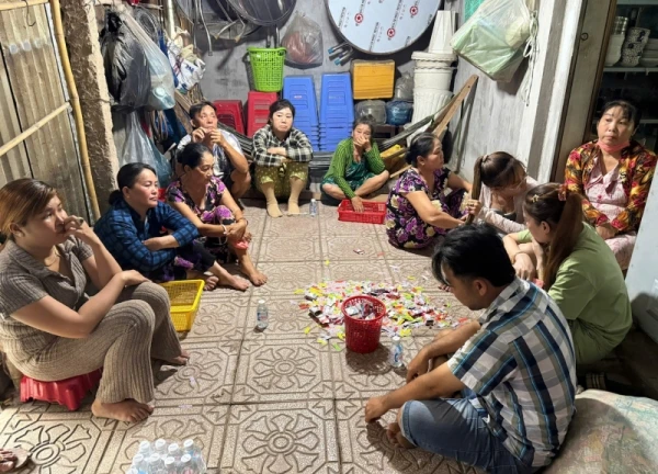 Cảnh sát hình sự phát hiện một căn nhà chứa 2 sới bạc
