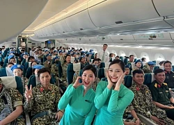 Chia sẻ của nữ tiếp viên hàng không về bức ảnh "đã dùng hết may mắn trong ngày"