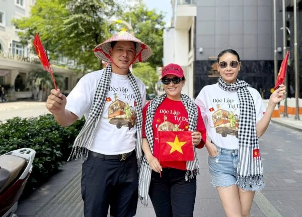 Diễn viên Phú Đôn nghỉ dưỡng với vợ kém 25 tuổi, MC Hoài Anh khoe ảnh đẹp