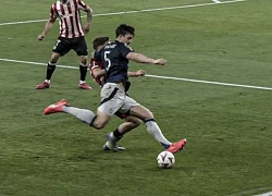 Fan khen Maguire rê bóng khó lường như Yamal