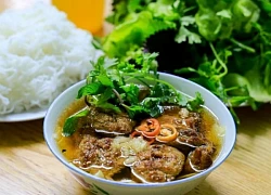 Loạt món ngon đặc sản phải thử khi tới Hà Nội dịp nghỉ lễ 30/4 -1/5