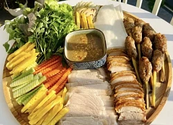 Nghỉ lễ, mẹ đảm Sài Gòn làm mẹt cuốn siêu hấp dẫn nhâm nhi cực đã, ai bí món tham khảo ngay!