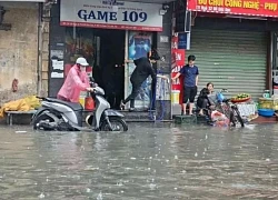 Thành phố Hà Nội có nhiều điểm ngập sau cơn mưa lớn