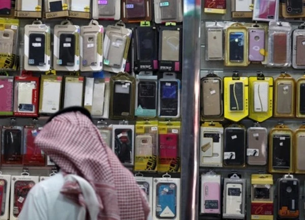 Smartphone có bền bỉ đến mấy, ốp lưng vẫn cần thiết