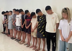 Trêu ghẹo 2 thiếu nữ ở Sầm Sơn, 2 thanh niên bị đánh gục trên đường