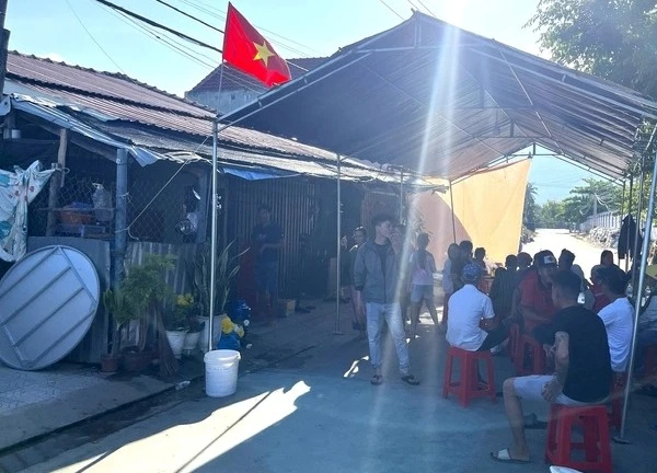 Vụ 3 thi thể trong căn nhà ở Nha Trang: Nỗi đau đớn, tiếc thương ngập tràn xóm nhỏ