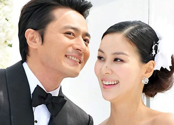 Bà xã Jang Dong Gun bất ngờ thừa nhận vợ chồng không có điểm chung, nguyên nhân của scandal ngoại tình rúng động năm xưa là đây?