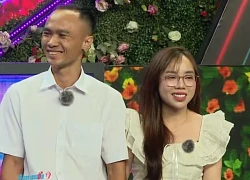 Chàng trai 35 tuổi cùng mẹ đi tìm vợ, được gái xinh đồng ý hẹn hò