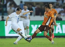 "Cơn lốc đường biên" của tuyển Việt Nam nhận tin dữ, lần thứ 4 đen đủi chỉ trong 1 mùa giải