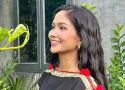 Hóng tin vui Vbiz: 1 Hoa hậu quốc dân vừa lấy chồng, đang mang thai con đầu lòng!