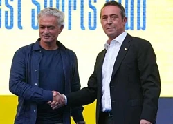 Mourinho nói thẳng về tương lai tại Fenerbahce