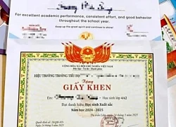 Nhiều phụ huynh "khoe" giấy khen của con, công an ra cảnh báo