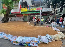 'Suối bùn' lại phun trào khi thi công hầm ngầm tàu metro Nhổn - ga Hà Nội