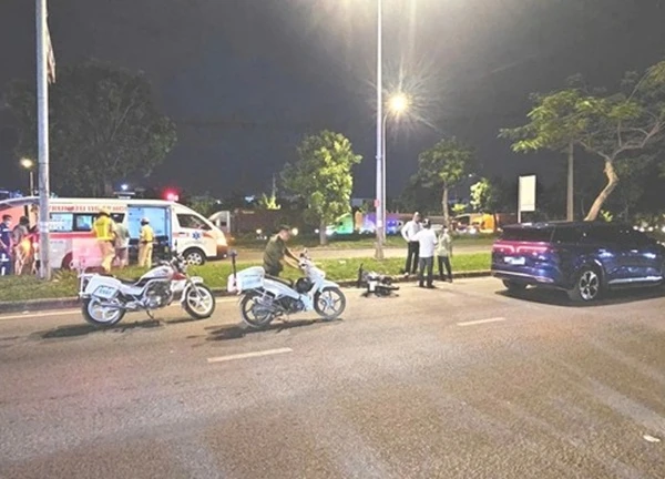 Tai nạn liên hoàn ở TP.HCM, 1 người bị thương nặng