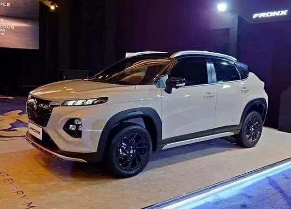 Cận cảnh Suzuki Fronx vừa ra mắt tại Indonesia, giá từ 412 triệu đồng