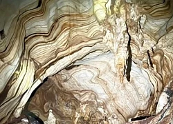 Hang Da Báo - Vẻ đẹp hoang sơ, kỳ bí 'độc nhất vô nhị' nơi vùng biên Mường Lát