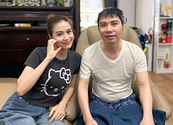 Hoàng Thuỳ Linh xúc động khi đến thăm NSND Công Lý