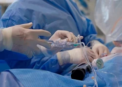 Nam sinh 15 tuổi đột quỵ trước bữa cơm chiều, cảnh báo nóng từ chuyên gia
