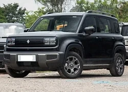 SUV hạng A thiết kế vuông vức, nội thất xịn sò, giá rẻ bất ngờ