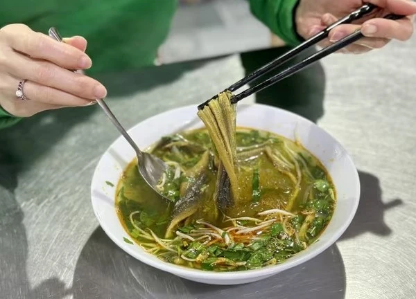 3 không khi ăn miến