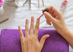 5 tác hại khi lạm dụng sơn móng tay