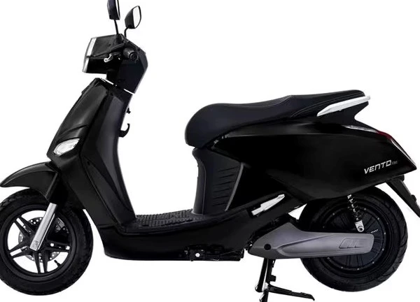 Bảng giá xe máy VinFast tháng 5/2025: Giảm giá sốc
