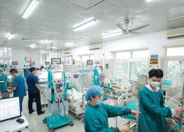 Bệnh viện những ngày không nghỉ lễ