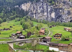 Bức tranh mùa Xuân tại làng Lauterbrunnen, Thụy Sĩ