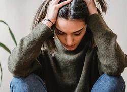 Chồng đưa con riêng về nhà, bắt vợ phải chăm sóc, chiều chuộng như con ruột