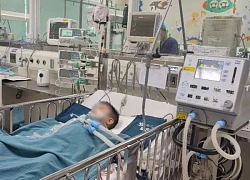 Em bé trong vụ "nộp đủ tiền mới cấp cứu" đã tự thở, tri giác tốt