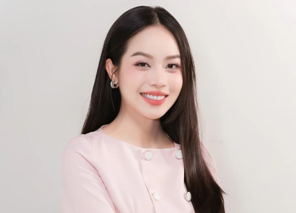 HOT: Hoa hậu Thanh Thuỷ lên tiếng về bức ảnh lộ chuyện hẹn hò, bật mí hành trình nửa năm đương nhiệm Hoa hậu Quốc tế