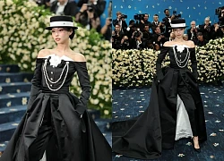 Jennie trở lại Met Gala 2025: Sang xịn mịn có thừa, quý cô Chanel giá đáo