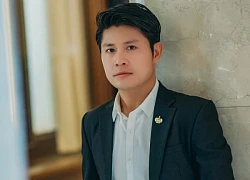 Khán giả tranh luận ca sĩ hát 'Viết tiếp câu chuyện hòa bình', nhạc sĩ nói gì?
