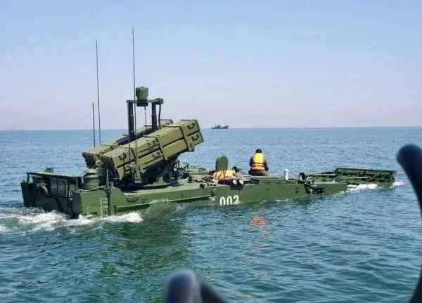 Lộ diện 'quái thú' đổ bộ ZTD-05 gắn HJ-10: Đột phá công nghệ chống tăng mới