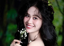 Nữ ca sĩ Việt đi nhậu, đòi xóa clip đàn ông nắm tay: "Tôi không biết chơi bời gì"