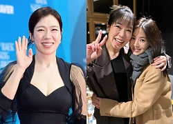 Nữ diễn viên khiến Song Hye Kyo bật khóc đang viral khắp MXH: Người phụ nữ ai cũng nhớ mặt nhưng hiếm khi nhớ tên!