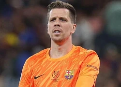 Szczesny vẫn là thủ môn số 1 của Barca
