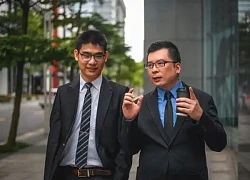 Văn phòng đang yên ắng thì vợ sếp đùng đùng lao vào với xấp giấy sao kê ngân hàng trên tay, chuyện xảy ra sau đó khiến tôi e sợ