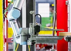 Amazon kết hợp AI vào robot có khả năng cảm nhận