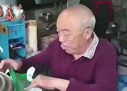 Bán bánh 26 năm, người đàn ông mua được 4 căn nhà, nuôi sống đại gia đình