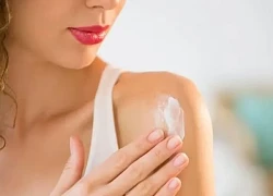 Bôi kem chống nắng kiểu này, da sẽ nhanh bị lão hóa