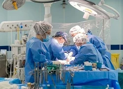 Ca ghép gan đặc biệt cứu bé 8 tháng tuổi
