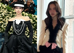 Jennie quậy đục nước, thẳng tay 'tụt váy' giữa sự kiện, 'Chị cả' Jiso bị réo tên
