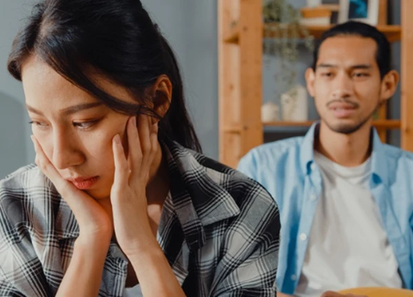 Mẹ khen bạn gái ngoan, lễ phép nhưng lại ngăn cản con trai kết hôn