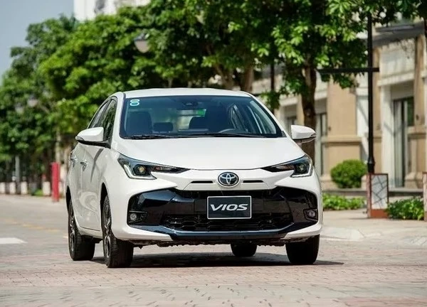 Thị trường ô tô Việt Nam 'đổi dòng chảy' từ dòng xe sedan sang xe gì?