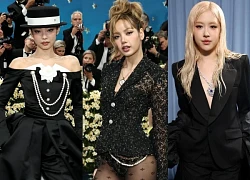 Tóm tắt bộ 3 BLACKPINK tại Met Gala 2025: Hở, sang và nhạt!